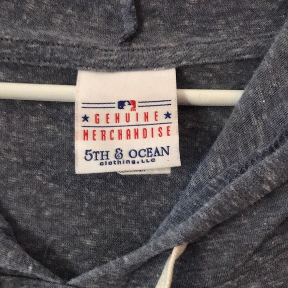 Long sleeve hooded Red Sox T-shirt - Picture 2 of 3